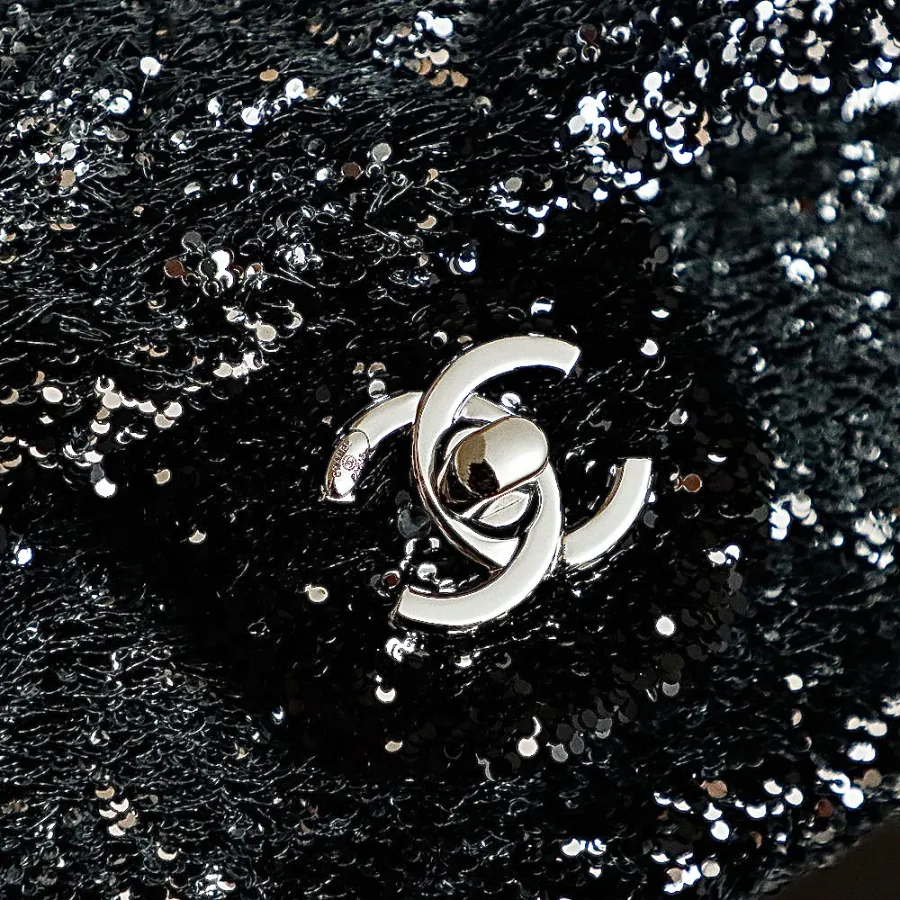 chanel_as4298_detail_03.jpg