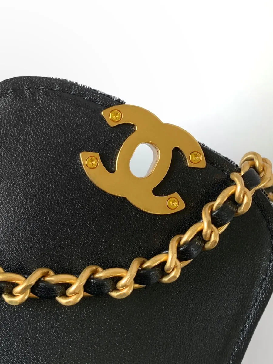 chanel_silkeubelbes_kellybag_as4416_detail_03.jpg