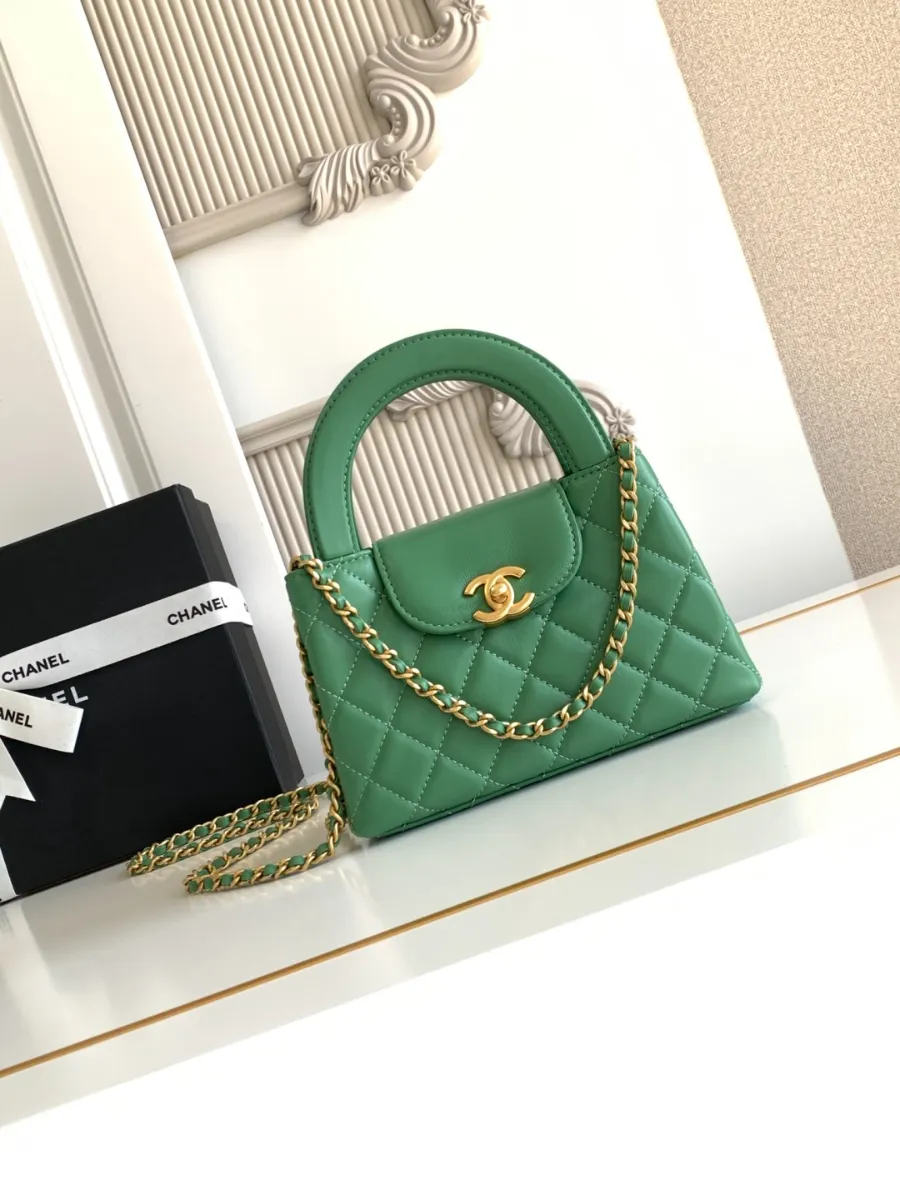 chanel_calfskin_kellybag_as4416_front.jpg