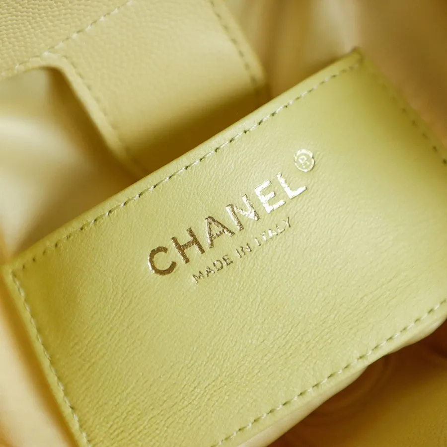 chanel_25b_double_shoulder-bag_backpack_as5600_detail_04.jpg